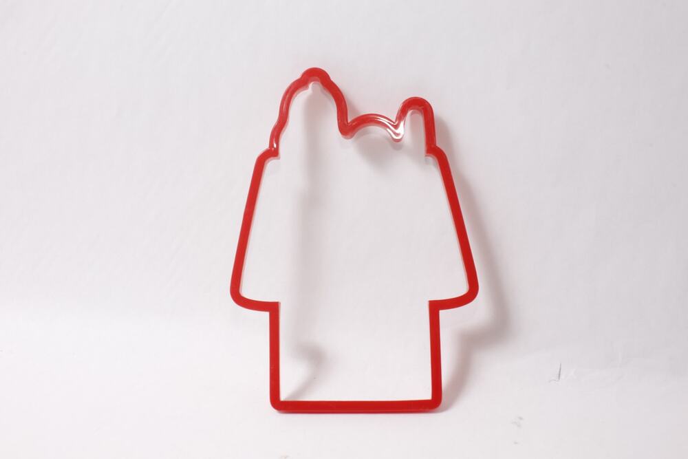 Peanuts Snoopy on his Doghouse Plastic Cookie Cutter 7" ~ 260909-WH 1148